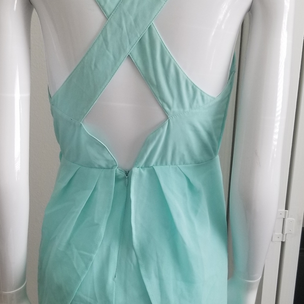 Dress - Picture 2 of 4